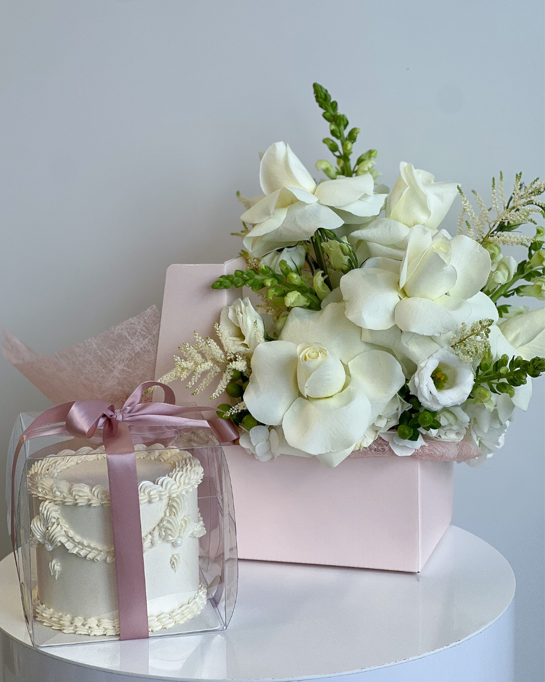 The Sweet Blooms Box